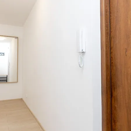 Luxus Na Dziesiatym *